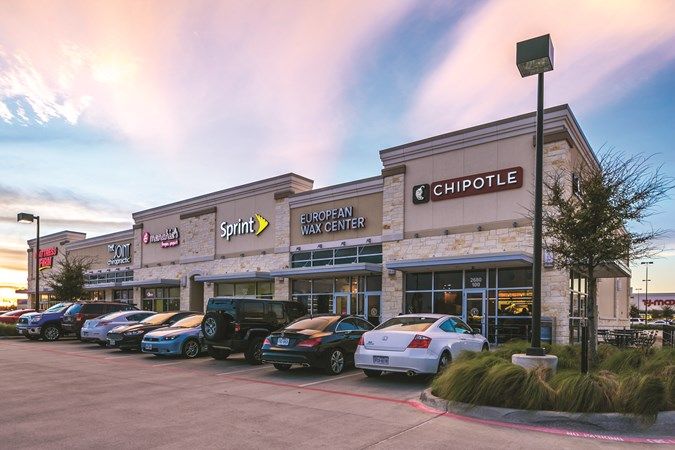 Stream Realty Partners Sells Retail Center in…